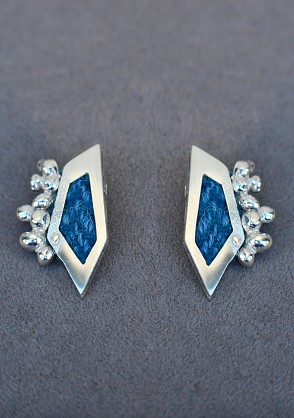 Sterling silver and Harris Tweed - Approx 25x17mm 